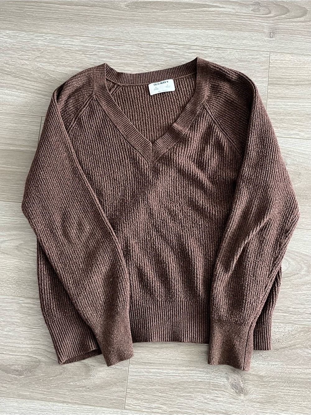 Old Navy Women's V-Neck Sweater in Chocolate Brown